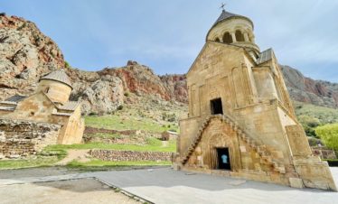 Tour to Noravank