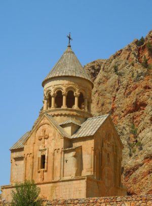Tailor made tour to Noravank